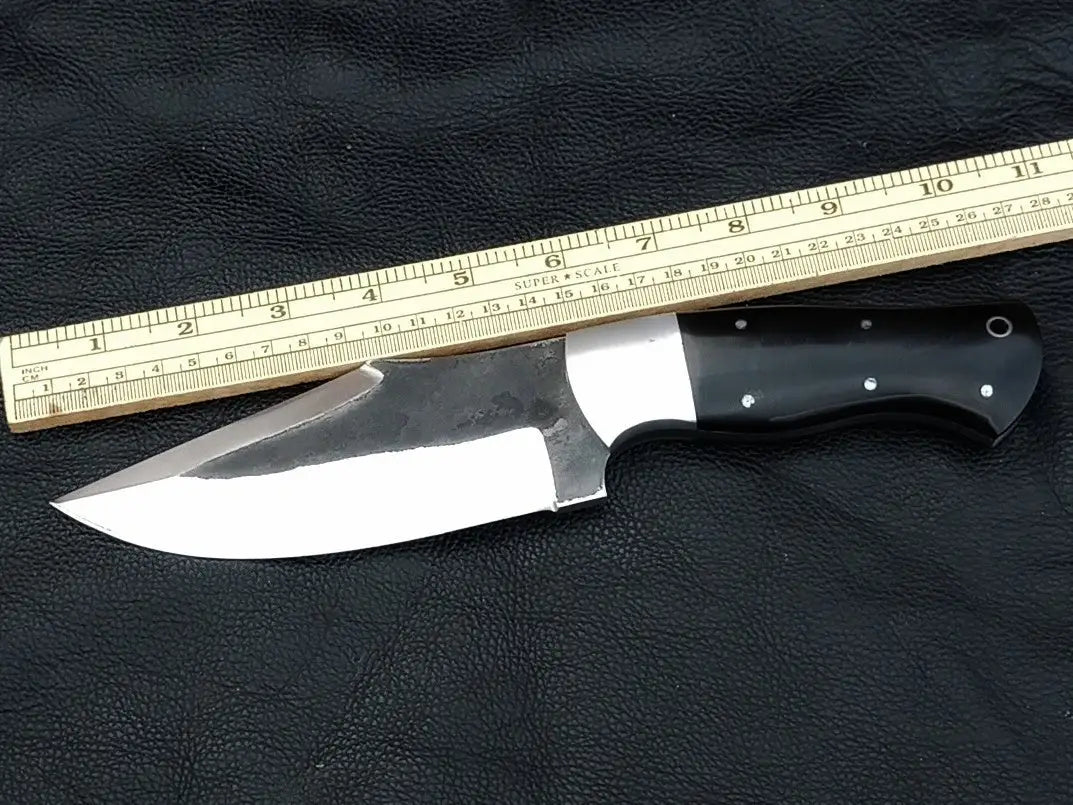 HUNTING BLACK HORN HANDLE WITH S2 STEEL SA07-B - Hunting Knife