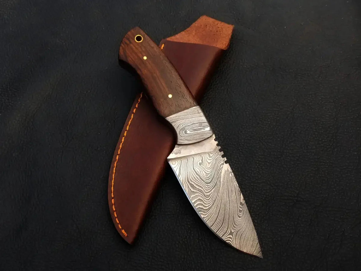 Handmade Damascus Steel Skinning Knife with Leather Sheath - C3