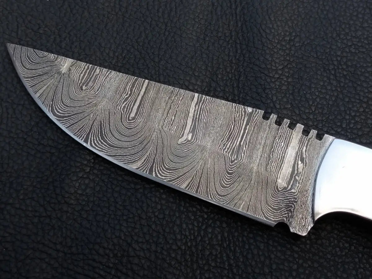 Handmade Damascus Steel Hunting Knife-C41 - & Survival Knives